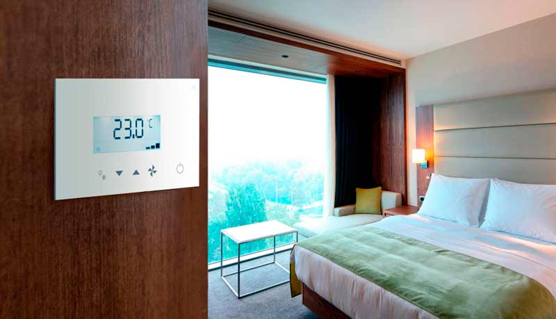 Panasonic renueva el control táctil de los sistemas de climatización en hoteles